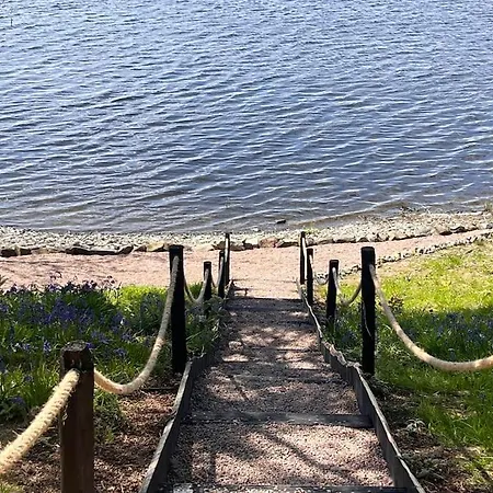 Tatil Evi Copper Cove At Lough Sillan House - Adults Only