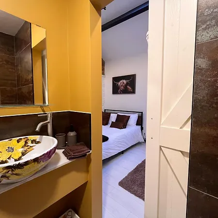 Casa de Férias Copper Cove At Lough Sillan House - Adults Only